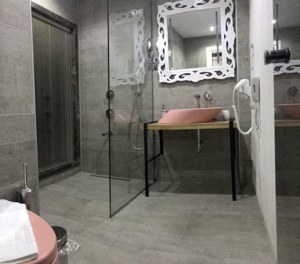 Ferush Boutique Hotel Urla Eksteriør billede